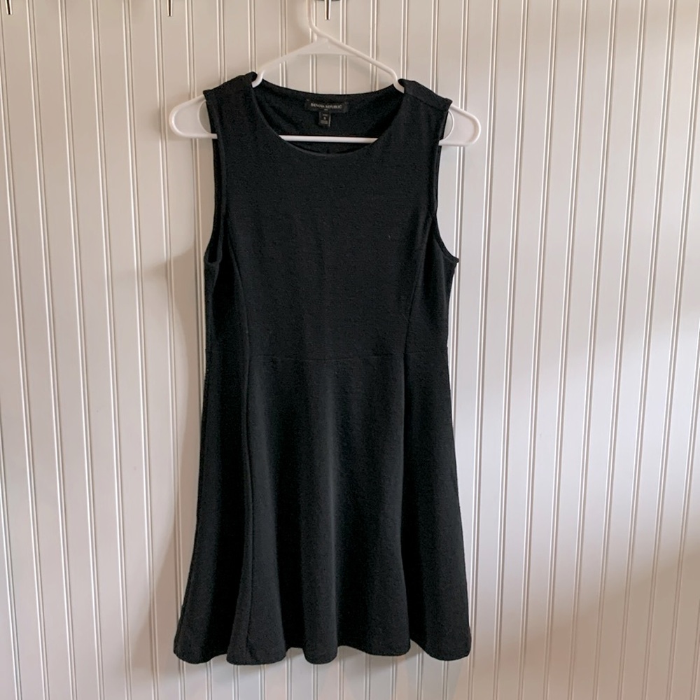 Cute knit fit and flare dress - Banana Republic